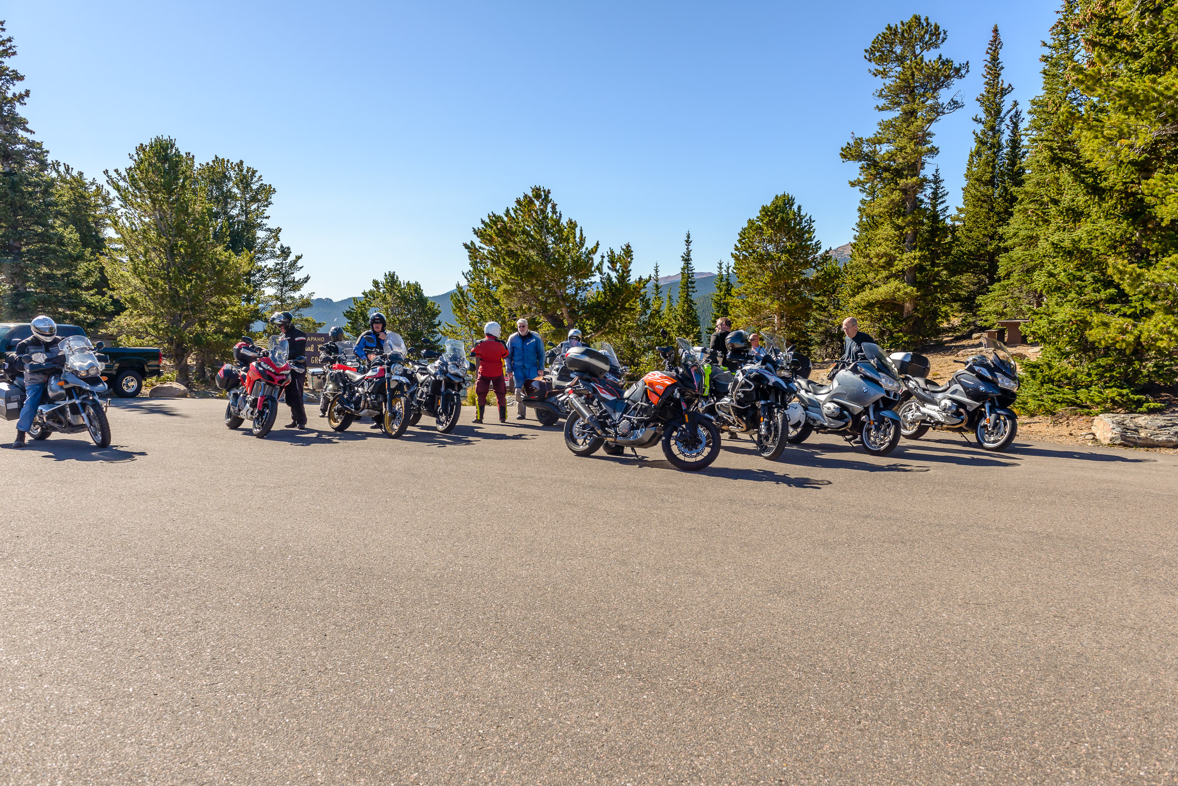 Squaw Pass Road. The  first stop on the BMW Mcy Club Vail loop day ride to  see the leaves. We had 13 bikes.